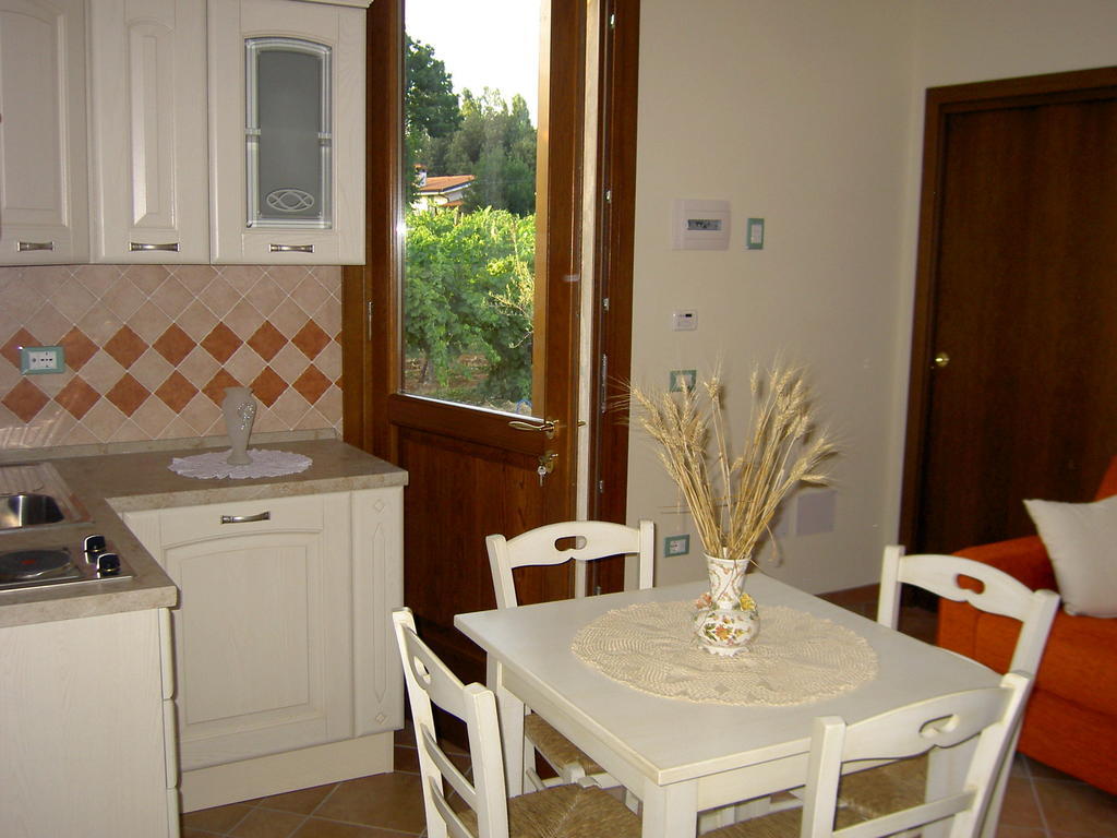 Agriturismo Monteortone Abano Terme Rum bild